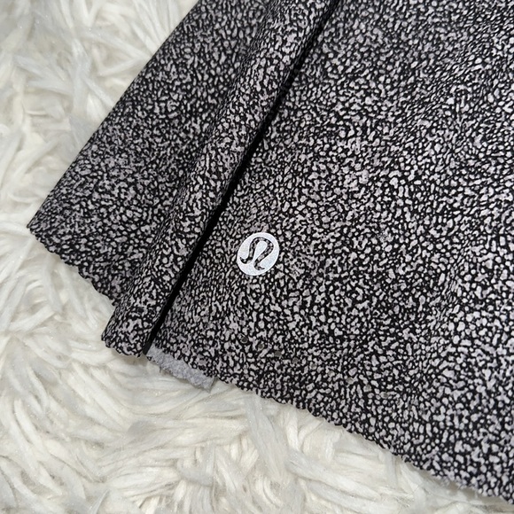 Lululemon Smooth Stride Skirt Sea Spray Alpine White Dark Chrome / Black - Picture 6 of 8